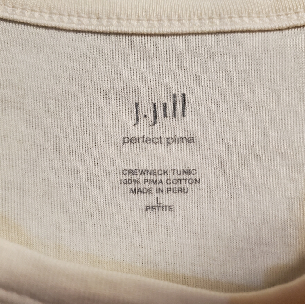 White long sleeve tunic tee shirt